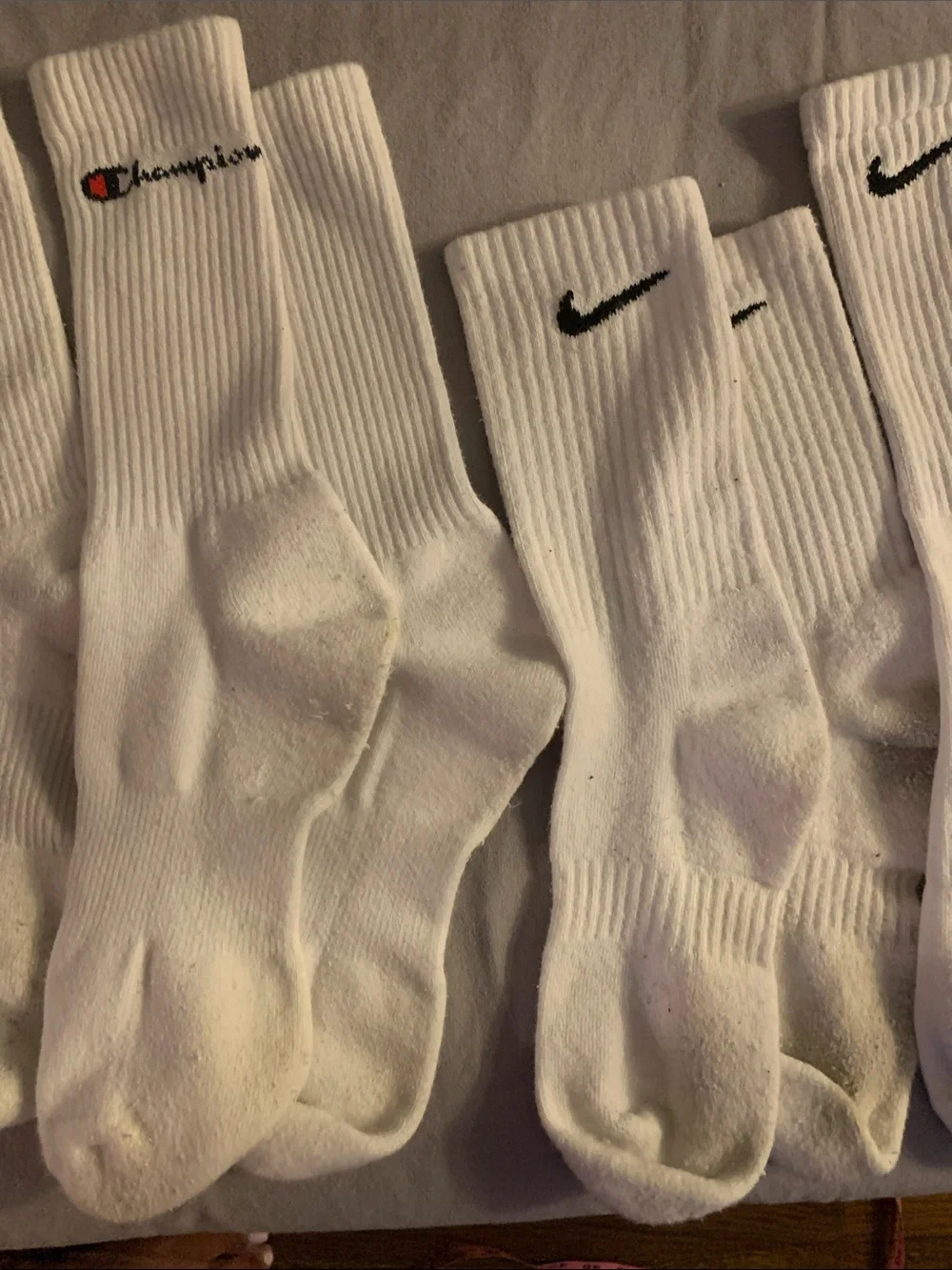 Champion & Nike White Athletic Crew 🧦 4 PAIRS